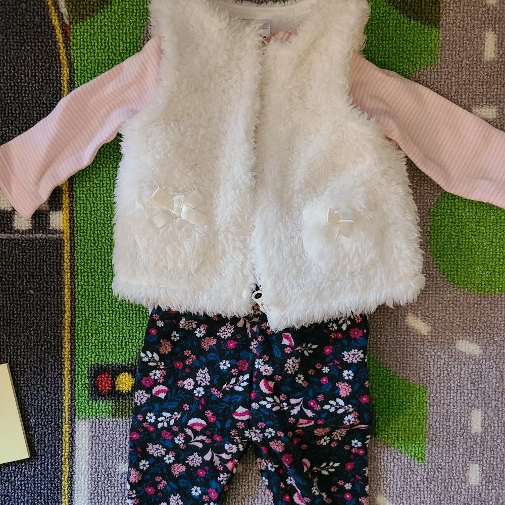 Newborn Girls Fur Vest Outfit